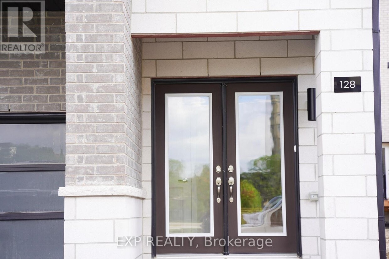 Photo principale - 128 Danielle Moore Cir