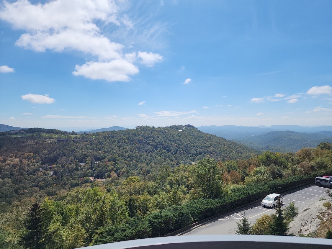 Photo - 303 Sugar Top Dr (Sugar Mountain, NC)