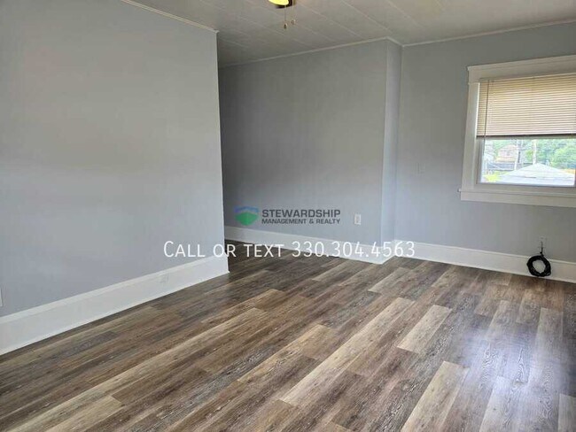 Foto del edificio - 531 W Lake Ave