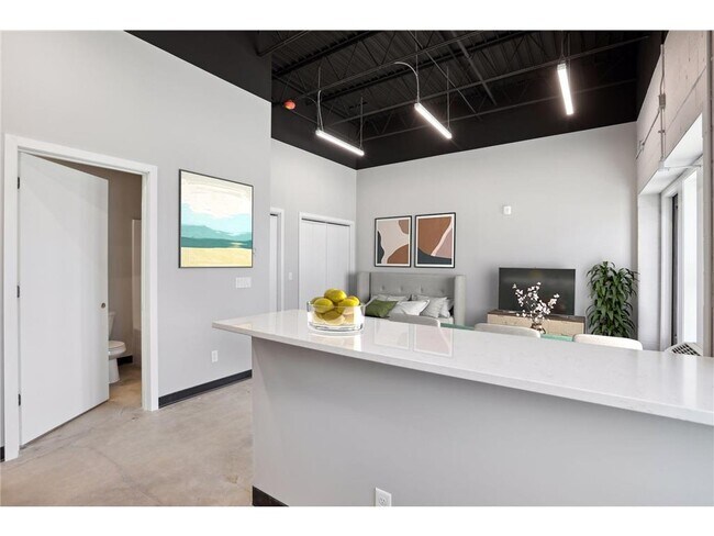 Foto del edificio - 801 SE 9th St