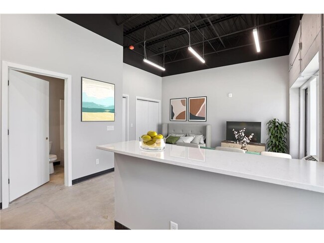 Foto del edificio - 801 SE 9th St
