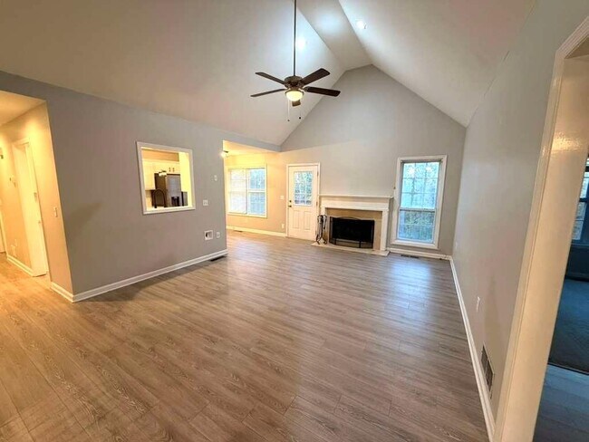 Foto del edificio - 8320 Jensen Trail