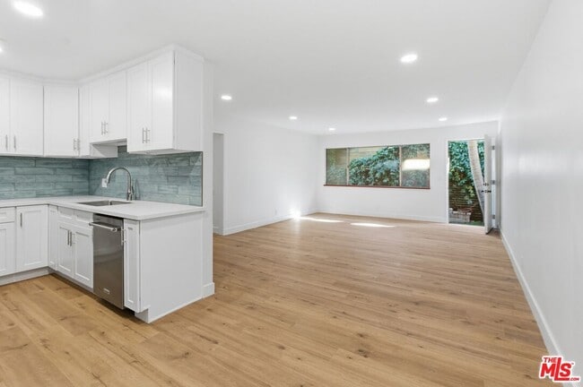 Foto del edificio - 614 6th Ave