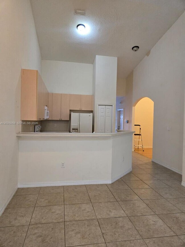 Foto del edificio - 1158 NE 32nd Ave