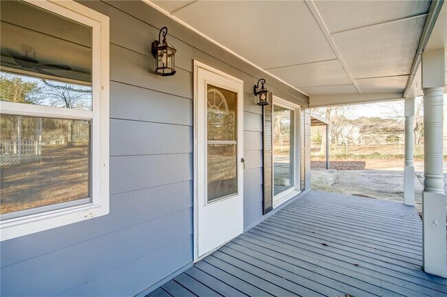 Building Photo - 2563 GA-101