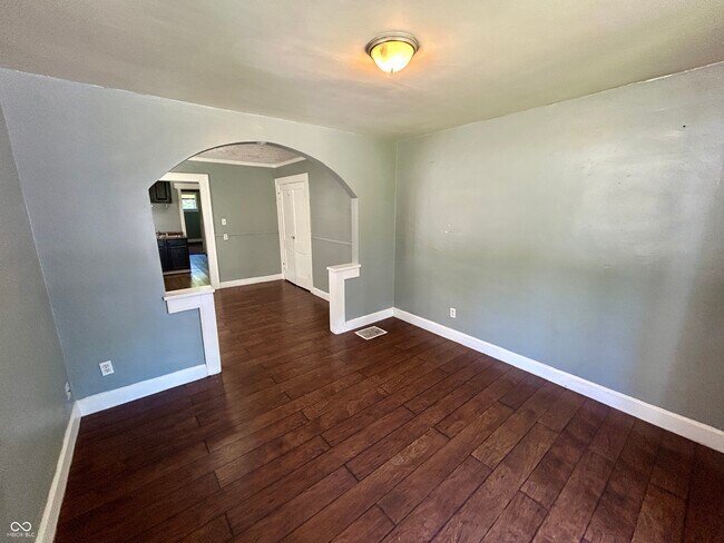 Foto del edificio - 2911 E Brookside Ave