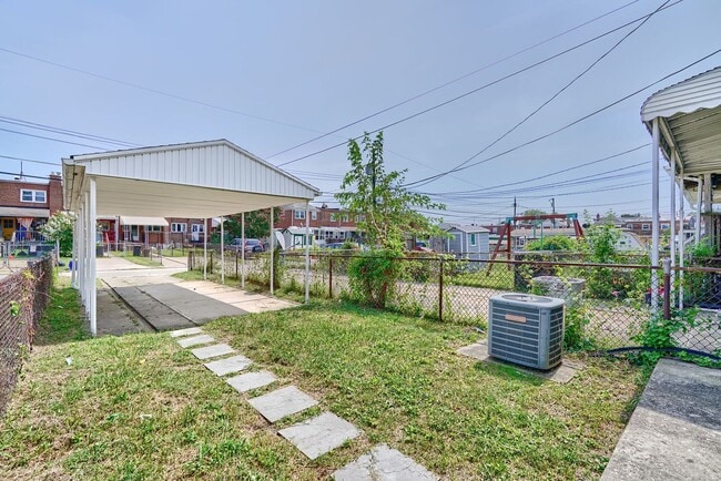 Building Photo - Spacious Townhome 3Bed/2Bath in Dundalk