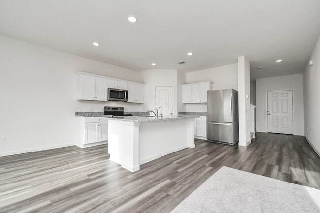 Foto del edificio - 5902 Bright Keel Dr