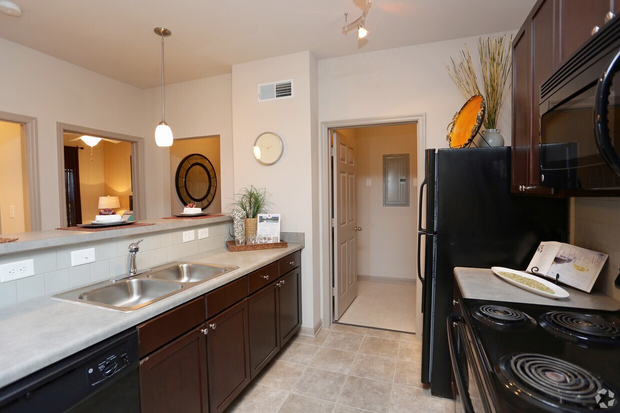 Bridgewater Apartment Homes Apartments Huntsville, AL