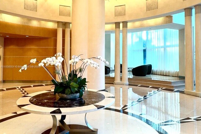 Foto del edificio - 2127 Brickell Ave