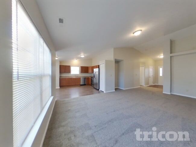 Building Photo - 710 Montezuma Express Dr