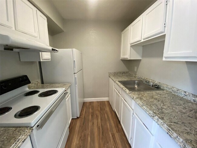 Foto del edificio - 701 W Sycamore St