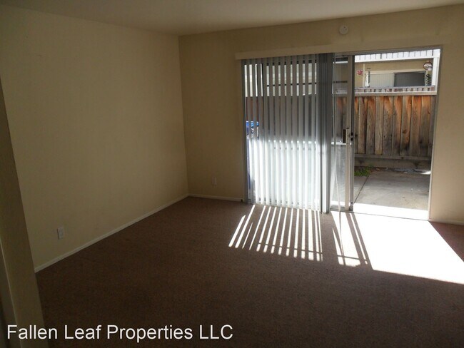 Building Photo - 2 br, 2 bath House - 14399 Doolittle Dr