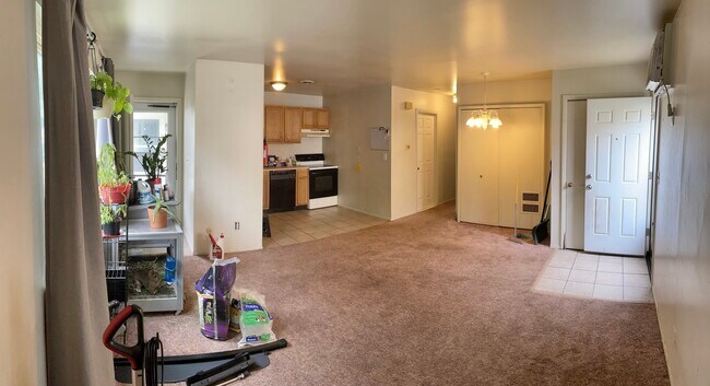 Building Photo - 1638 Parkwood Ave
