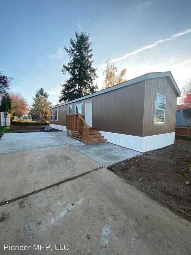 Building Photo - 10625 SE 362nd Ave