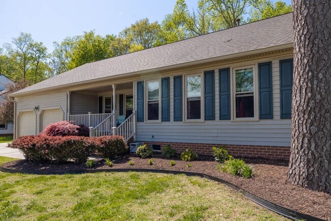 Building Photo - 917 Fox Ridge Trail