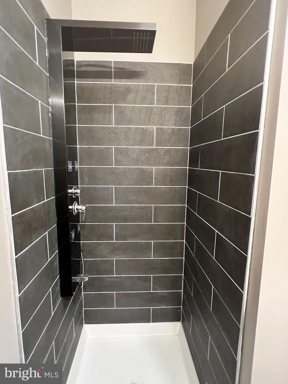 Foto del edificio - 1629 W Diamond St