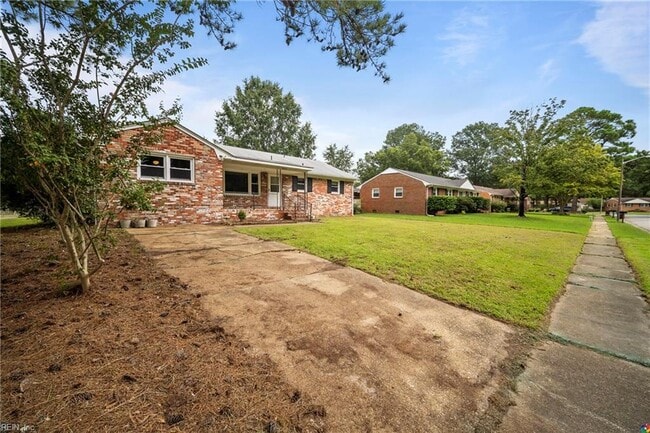 Building Photo - 4513 Ashland Dr