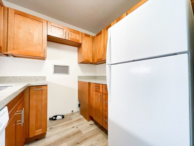 Building Photo - Recently Remodeled Wahiawa Condo