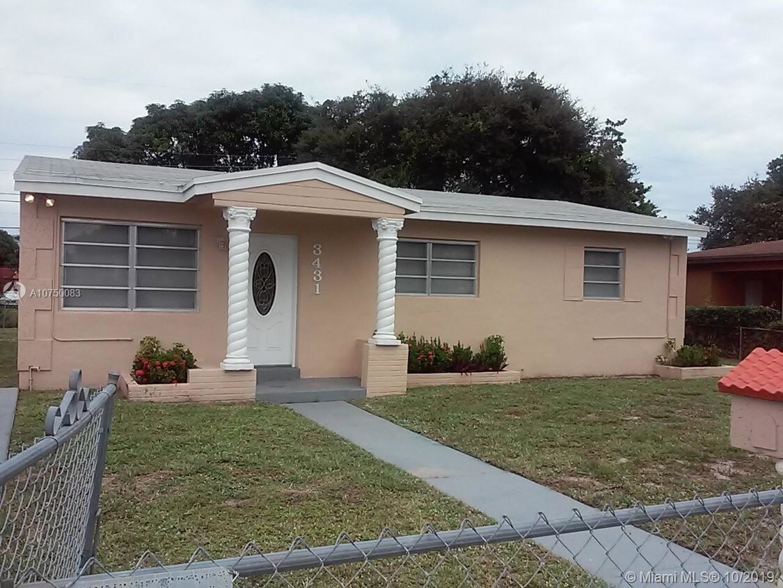 Primary Photo - 3431 NW 173rd Terrace