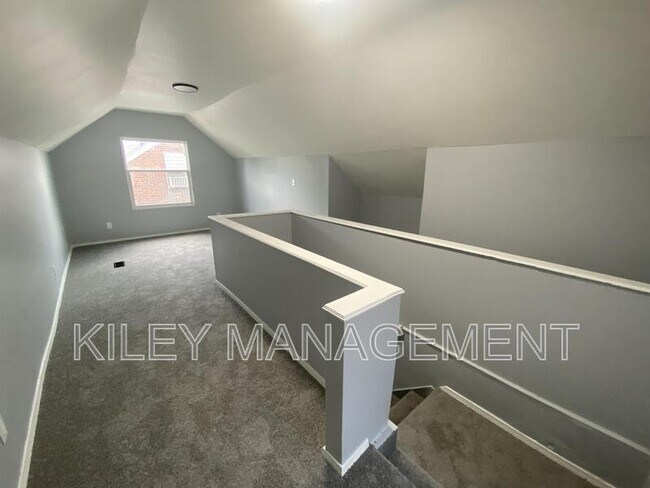Foto del edificio - 18429 Harlow Avenue