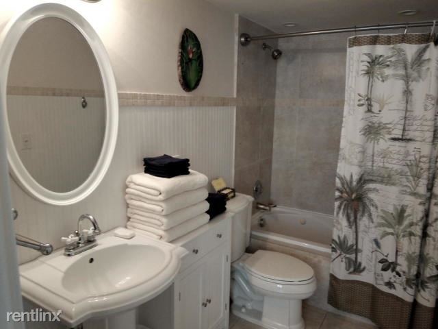 Building Photo - 1 br, 1 bath Condo - 825 Egret Cir Apt 411