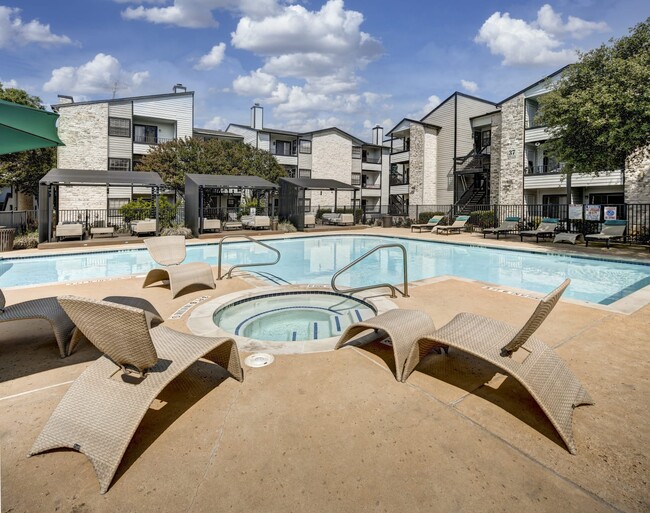 Foto del edificio - Retreat Barton Creek | 6 Weeks Free | Post...