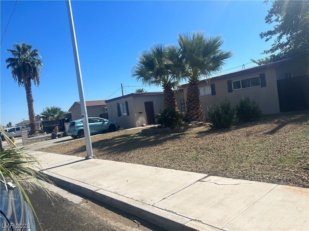 Foto del edificio - 5713 Idle Ave