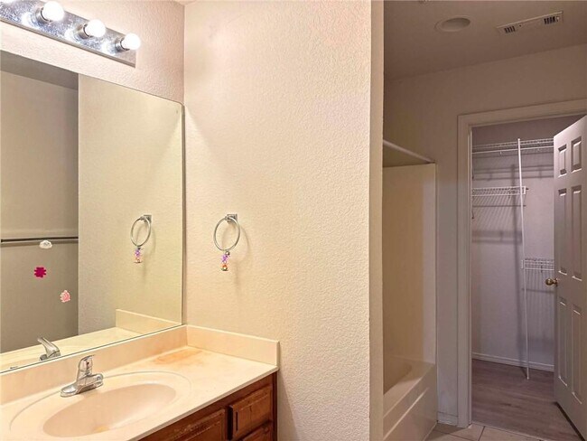 Foto del edificio - 3006 SW Windrift Ave