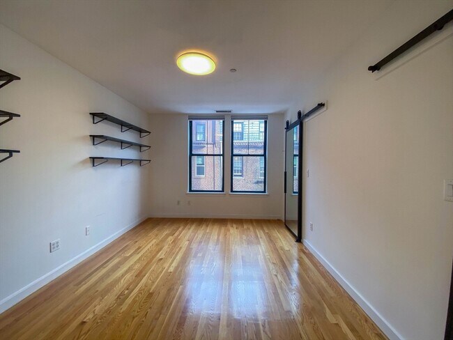Foto del edificio - 70 Clarendon St