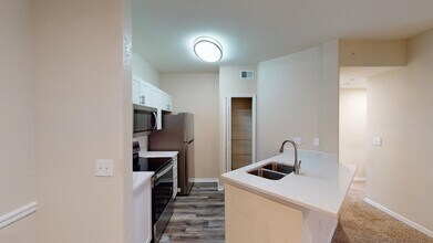Interior Photo - Andover Place at Cross Creek