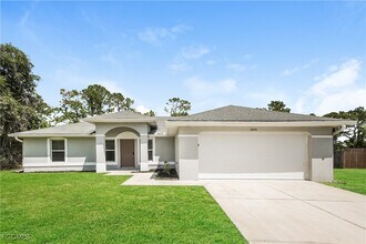 Building Photo - 7470 Franzino Ave