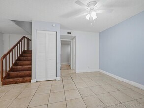 Building Photo - 105 Woodland Rd