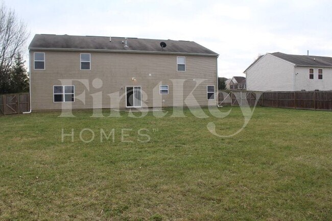 Foto del edificio - 8810 Scotland Dr