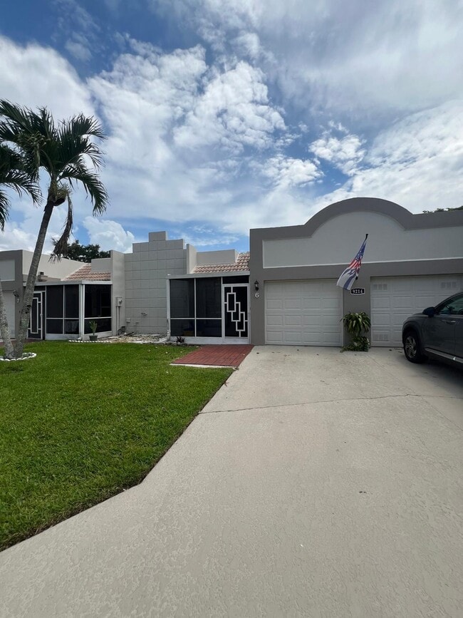 Building Photo - 9214 Flynn Cir
