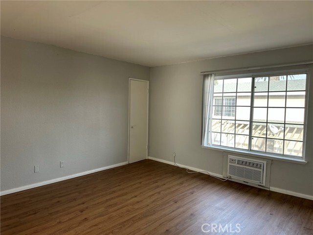 Foto del edificio - 10652 Burton St