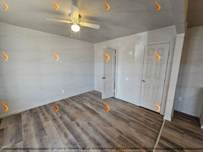 Building Photo - Move-In Ready! Renovated Efficiencies & 1-...