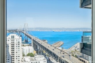 Building Photo - 425 1st St