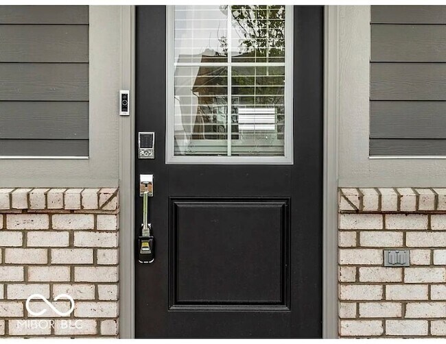 Foto del edificio - 6558 Hawthorne Dr