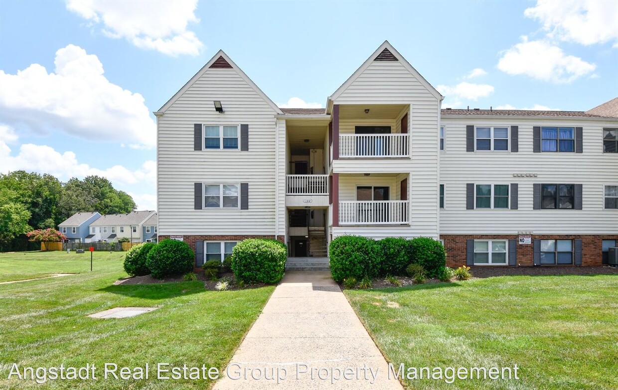 Primary Photo - 2 br, 2 bath House - 102 Chesterfield Lane...