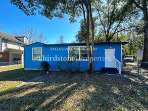 Building Photo - 1136 Maynard St