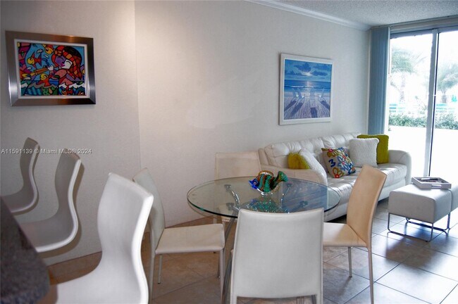 Building Photo - 2501 S Ocean Dr