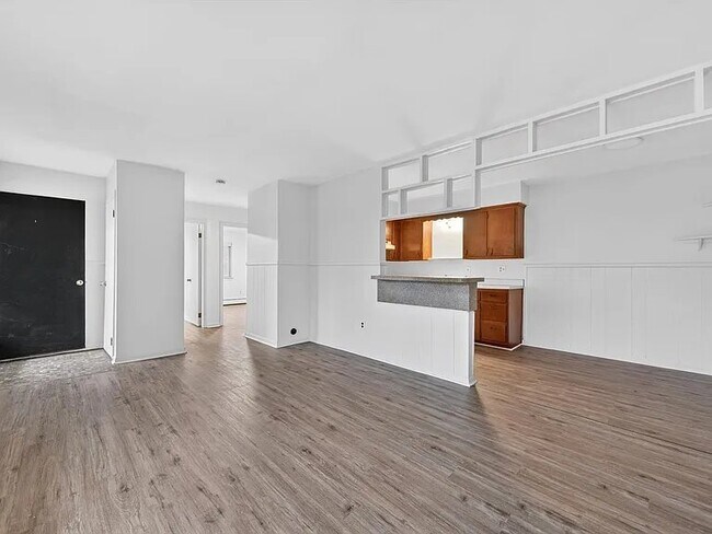 Foto del edificio - 151 E McHattie St