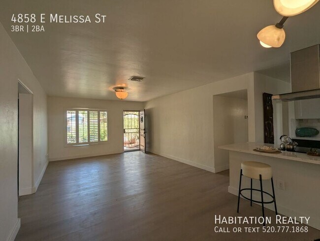 Foto del edificio - 4858 E Melissa St