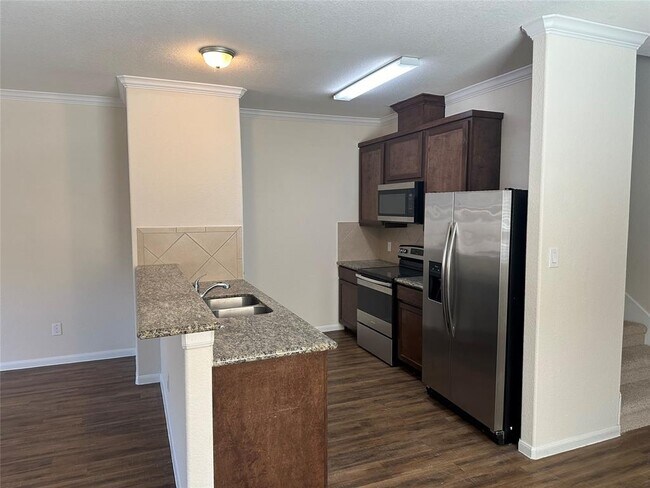 Foto del edificio - 1120 N Colbert St