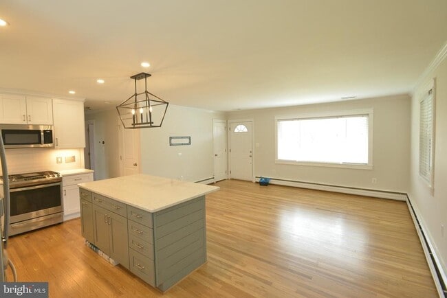 Foto del edificio - 3817 Ren Rd