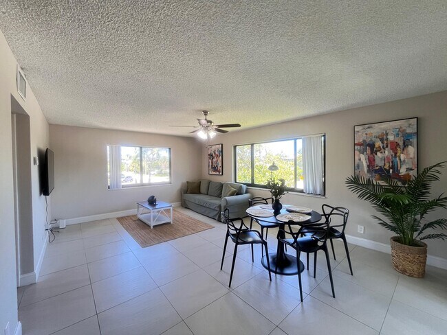 Foto del edificio - 6499 NE 7th Ave