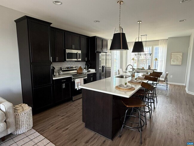 Foto del edificio - 369 Willowshire Ct