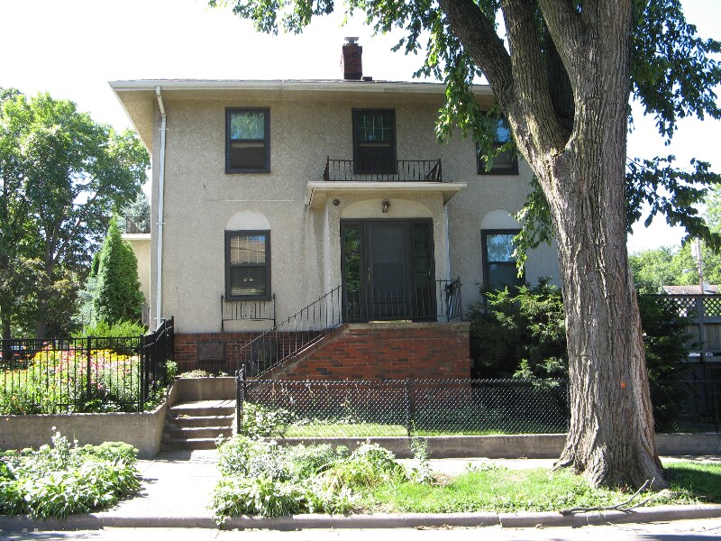 Foto principal - 305 W 48th St