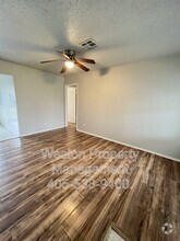Building Photo - 2909 SW 65th Pl